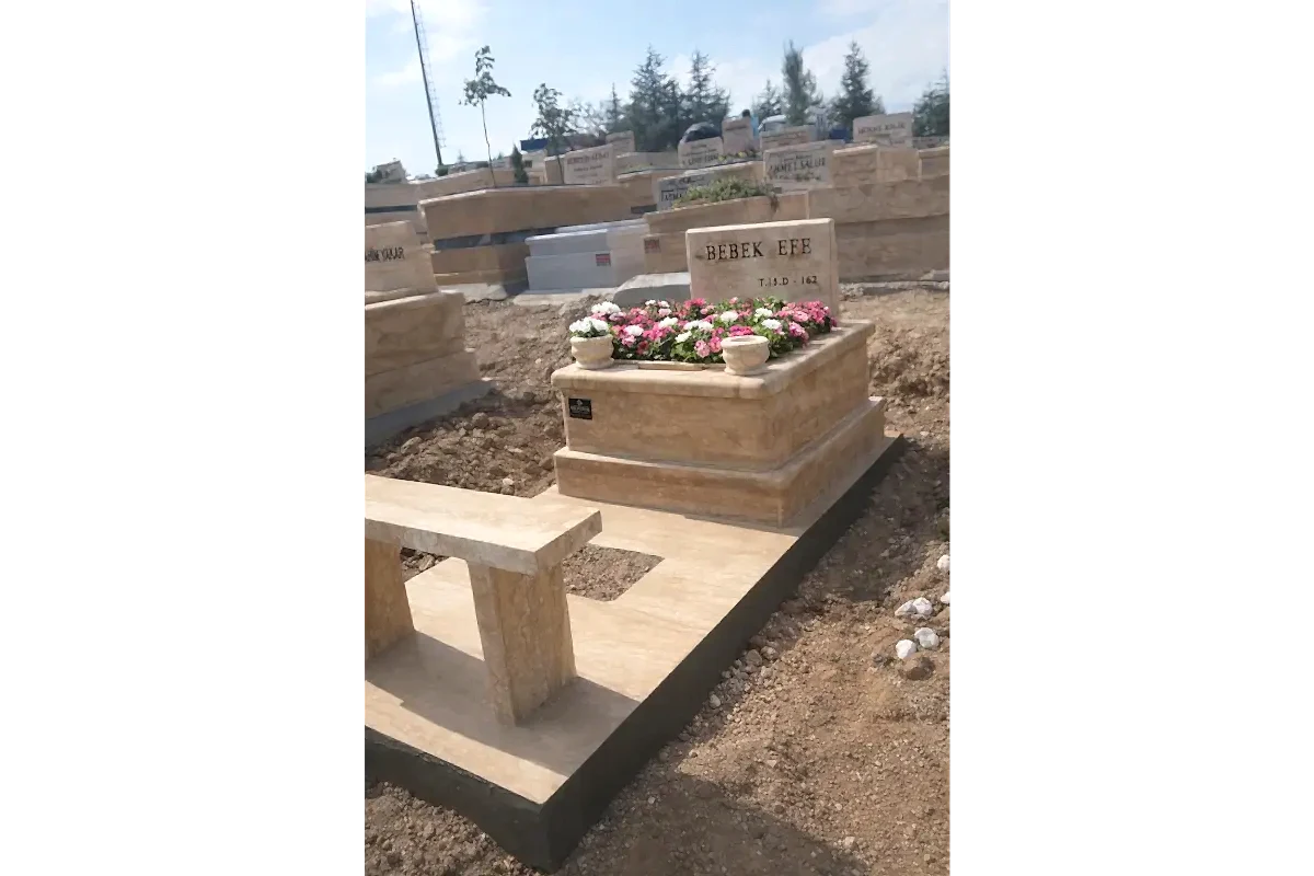 altinel-mermer-granit-bebek-cocuk-mezar-modelleri-14