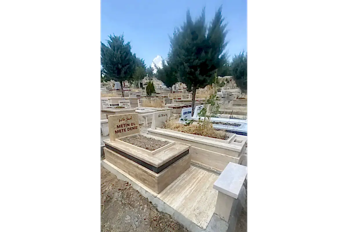 altinel-mermer-granit-bebek-cocuk-mezar-modelleri-9