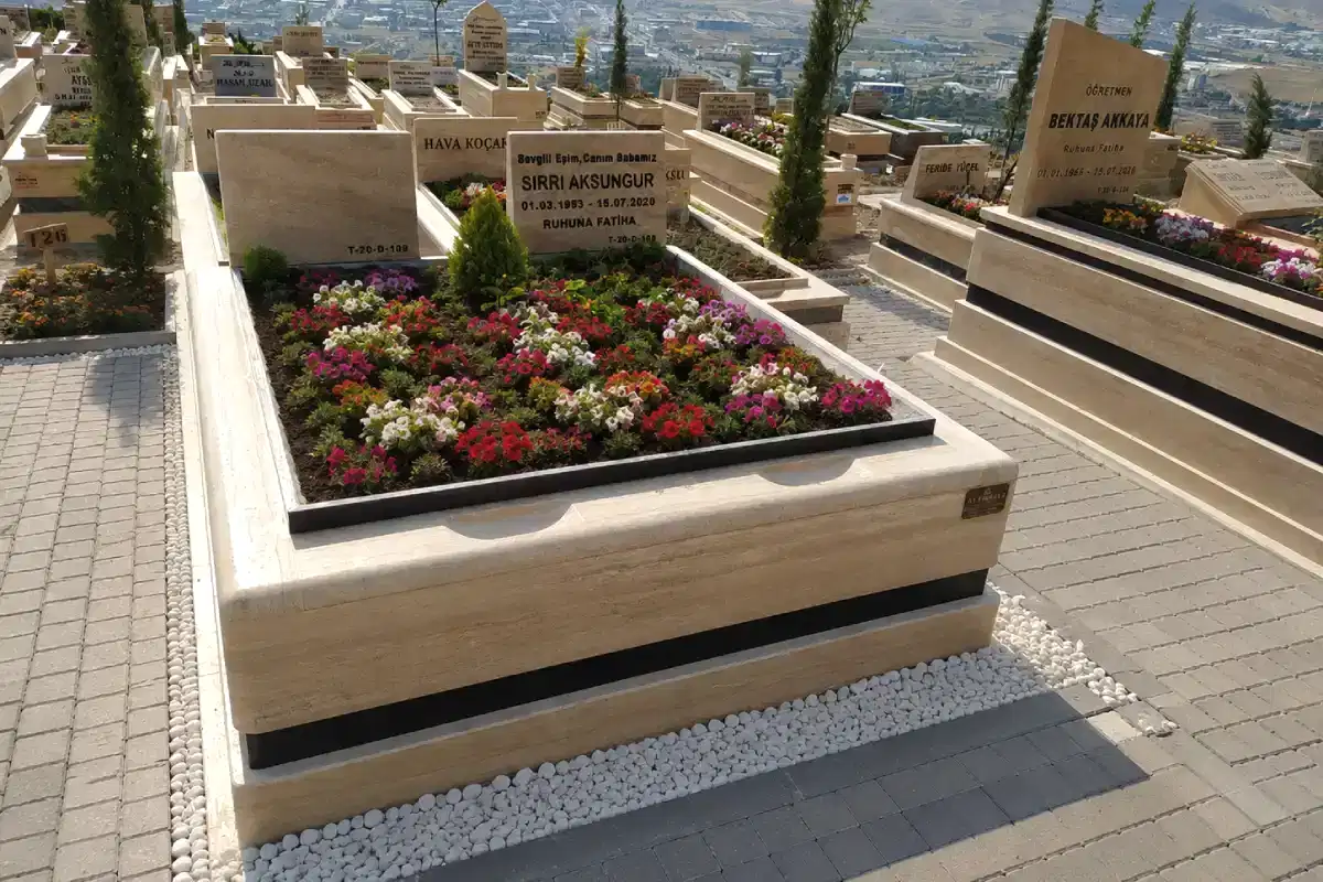 altinelmermer-cift-kisilik-beslik-mezar
